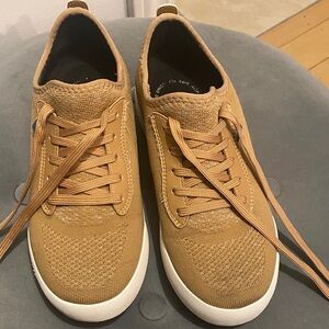 Vessi weekend sneaker